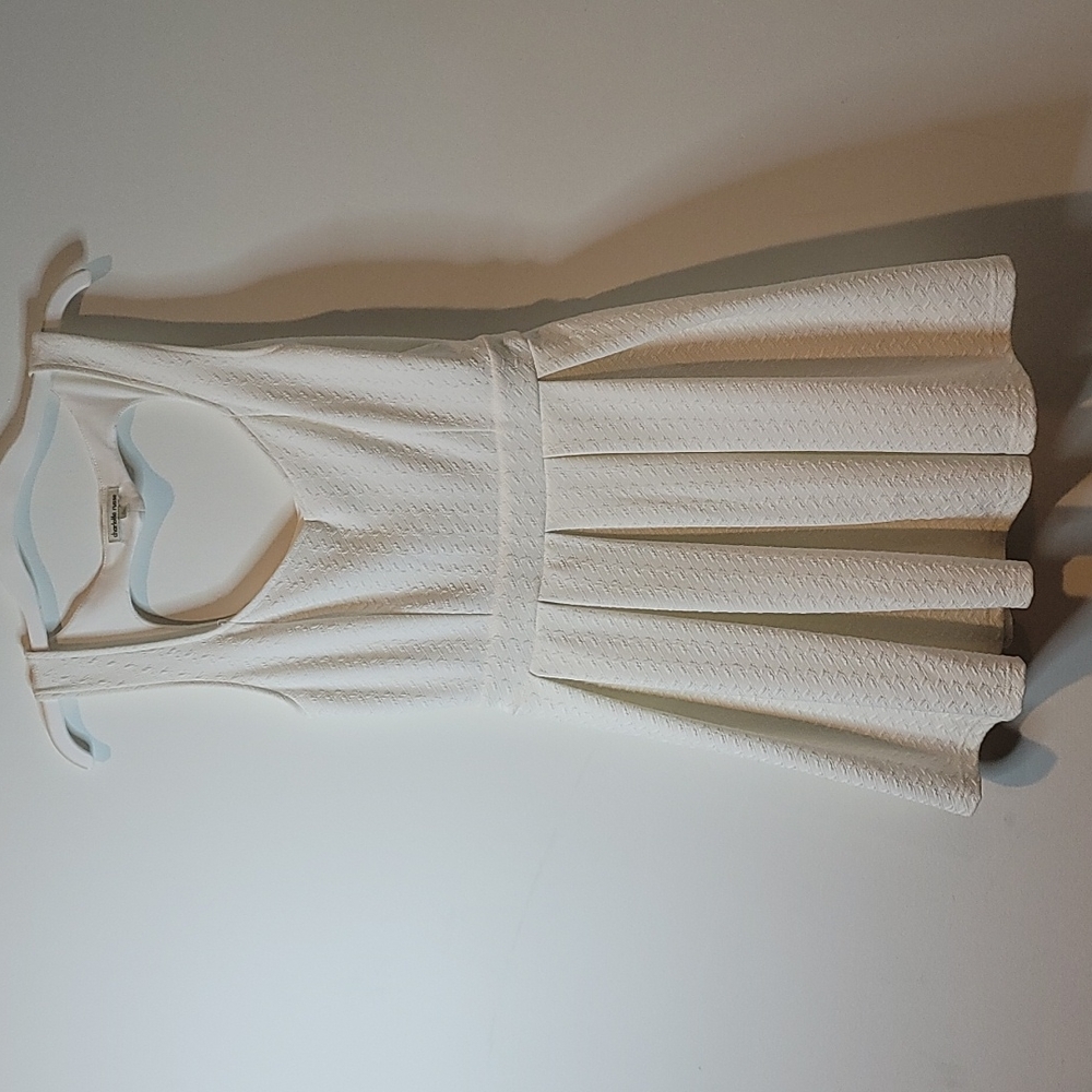 White/Cream Charlotte Russe Heart Shape Dress